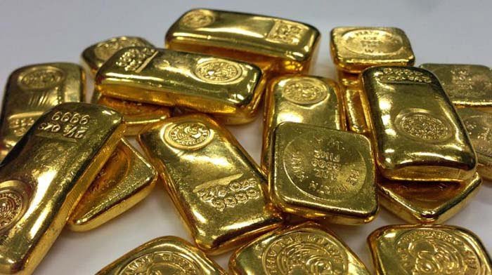 नोएडा में सबसे बड़ी चोरी: 10 महीने में भी नहीं पता चला, 36 किलो सोने का मालिक कौन? 1 gold 2 नोएडा में सबसे बड़ी चोरी: 10 महीने में भी नहीं पता चला, 36 किलो सोने का मालिक कौन?