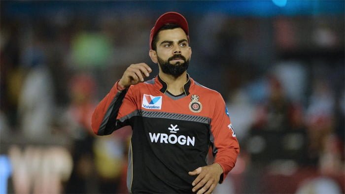 LSG के खिलाफ फिर से आरसीबी के 'कप्तान' बने विराट कोहली, फैन्स का दिल हुआ खुश 1 virat kohli ipl LSG के खिलाफ फिर से आरसीबी के 'कप्तान' बने विराट कोहली, फैन्स का दिल हुआ खुश