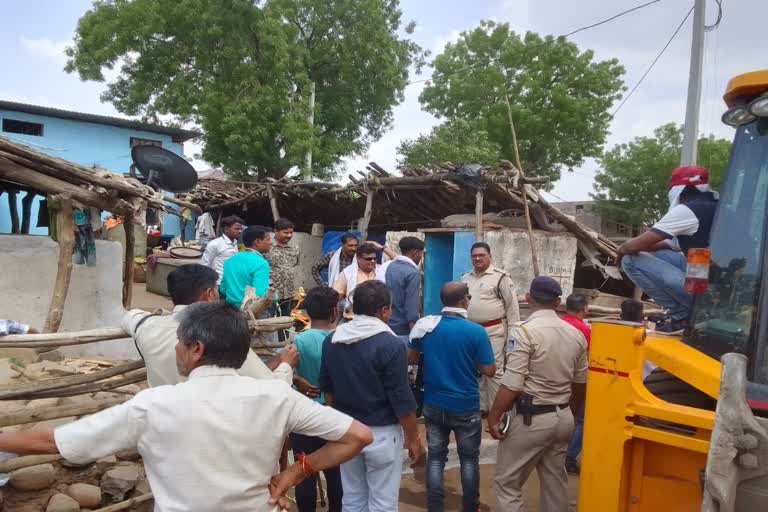 गुना हत्याकांड: सर्चिंग में घिरे शिकारी भागने के रास्ते बंद 1 768 512 15288593 thumbnail 3x2 enco गुना हत्याकांड: सर्चिंग में घिरे शिकारी भागने के रास्ते बंद