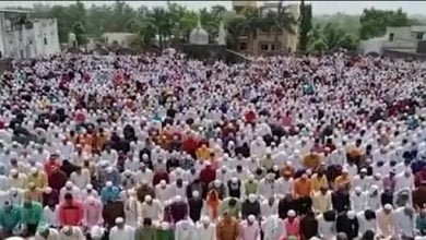 dewas photo 01 शहर में पारम्परिक हर्षोल्लास से मनाया गया ईद उल फितर का त्यौहार