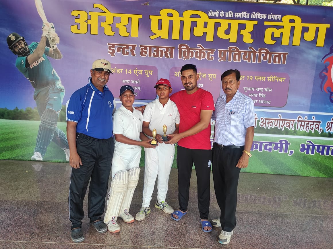 Bhopal Sports: जय हिंद और धोनी हाउस ने जीते अपने-अपने मैच 1 Bhopal Sports: जय हिंद और धोनी हाउस ने जीते अपने-अपने मैच
