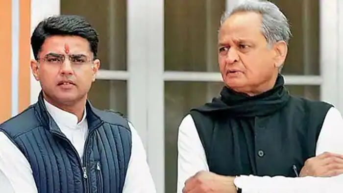 चिंतन शिविर में कैमरे के सामने आए सचिन पायलट, कहा- चारों ओर नफरत का माहौल 1 sachin and ashok 1 चिंतन शिविर में कैमरे के सामने आए सचिन पायलट, कहा- चारों ओर नफरत का माहौल