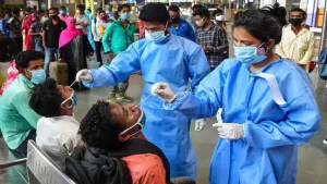 Corona 2021: बीते साल उस अप्रैल की रूह कंपाने वाली याद... 4 कोरोना का हाहाकार