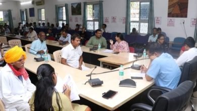 1 14 जनसुनवाई में आए कुल 95 आवेदन