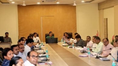 5 2 अमृत सरोवर की साईट से मिट्टी का उपयोग अपनी परियोजनाओं के कार्य में करें- कलेक्टर डॉ जैन