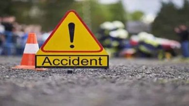 accident 8 लखीमपुर: हाईवे पर बस और ट्रक में भिड़ंत, चार की मौत, 20 घायल