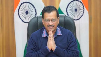 arvind kejriwal 2 नए LG का दिल्ली के CM अरविंद केजरीवाल को पहला झटका, रोक लीं फाइलें; सिंगापुर दौरे पर ग्रहण