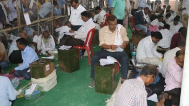 index 19 महापौर पद के प्रत्याशियों की उपस्थिति में ईव्हीएम का द्वितीय रेण्डमाईजेशन हुआ