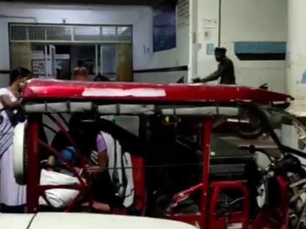 समय पर नहीं पहुंची एंबुलेंस तो ई-रिक्शा पर ही गूंजी किलकारी 1 aa 1633752499 समय पर नहीं पहुंची एंबुलेंस तो ई-रिक्शा पर ही गूंजी किलकारी