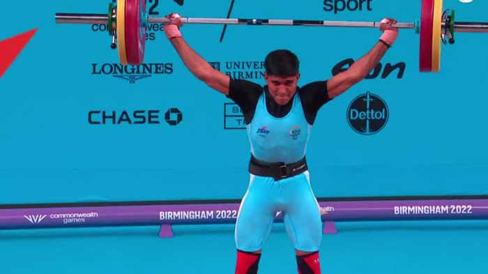 Commonwealth Games 2022: संकेत सरगर ने खोला भारत के पदकों का खाता, वेटलिफ्टिंग में उठाया सिल्वर मेडल 1 Commonwealth Games 2022: संकेत सरगर ने खोला भारत के पदकों का खाता, वेटलिफ्टिंग में उठाया सिल्वर मेडल