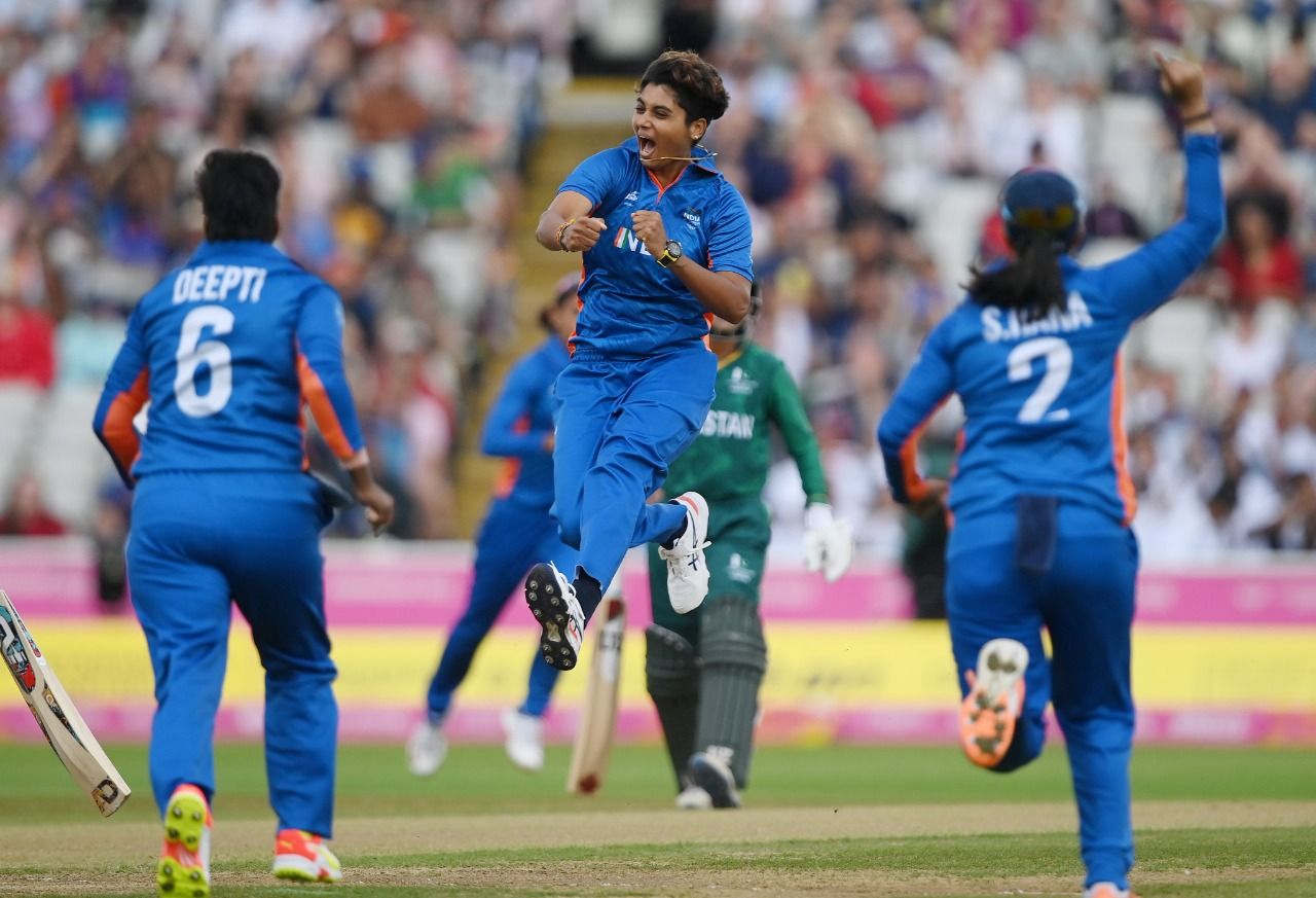 कॉमनवेल्थ गेम्स 2022 Day 9: महिला क्रिकेट में इंग्लैंड से सेमीफाइनल आज 1 INDIAN WOMEN CRICKET TEAM AT CWG कॉमनवेल्थ गेम्स 2022 Day 9: महिला क्रिकेट में इंग्लैंड से सेमीफाइनल आज