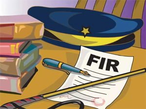 फिरोजाबाद: आजादी का अमृत महोत्सव कार्यक्रम के होर्डिंग्स से काटी सीएम योगी की फोटो, FIR दर्ज 1 fir 5 फिरोजाबाद: आजादी का अमृत महोत्सव कार्यक्रम के होर्डिंग्स से काटी सीएम योगी की फोटो, FIR दर्ज
