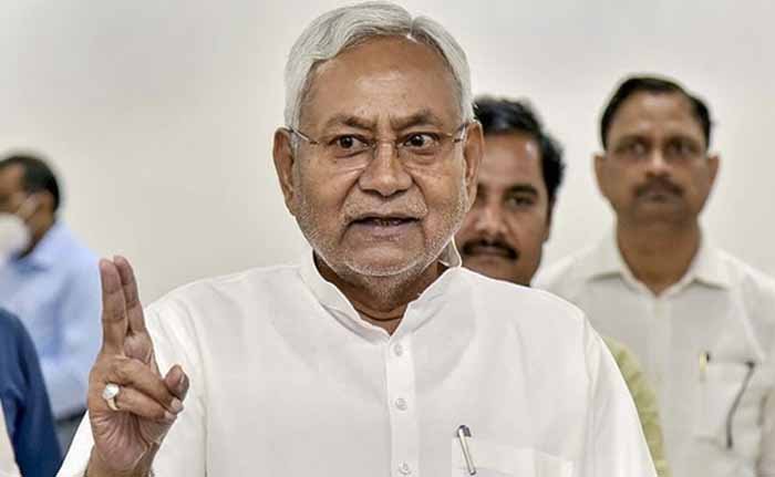 कैबिनेट विस्तार: ना मदन मोहन झा, ना अजित शर्मा, कांग्रेस से दलित और मुसलमान बनेंगे मंत्री! 1 nitish kumar 17 कैबिनेट विस्तार: ना मदन मोहन झा, ना अजित शर्मा, कांग्रेस से दलित और मुसलमान बनेंगे मंत्री!
