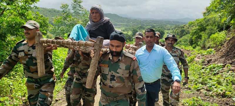 खतरा: धार के कारम नदी डैम में दरार, सेना को कमान मौके पर डटे दो मंत्री 1 photo 2022 08 13 12 29 29 खतरा: धार के कारम नदी डैम में दरार, सेना को कमान मौके पर डटे दो मंत्री