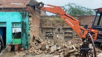 2 19 3 साल की मासूम के साथ बलात्कार करने वाले आरोपी के मकान पर चला प्रशासन का बुल्डोजर