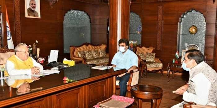 राजस्थान के राजभवन में धार की कविता 1 4 jpeg राजस्थान के राजभवन में धार की कविता