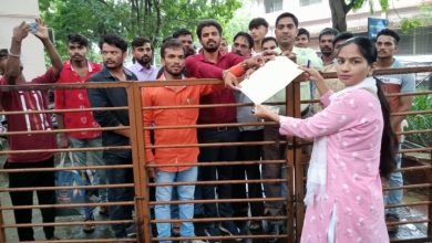 5 11 जनजाति विकास मंच द्वारा धार कलेक्टर को मुख्यमंत्री के नाम सौंपा ज्ञापन