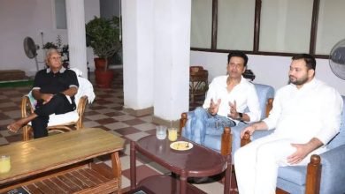 bihar पटना में लालू प्रसाद से मिले फिल्म अभिनेता मनोज बाजपेयी