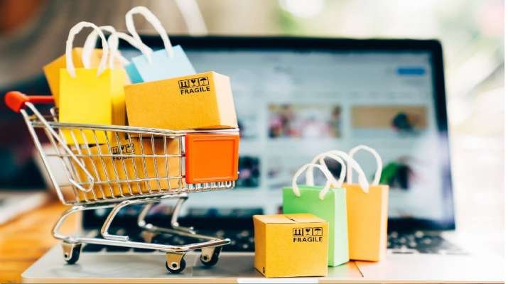 E-commerce कंपनियों को त्योहारी सेल के पहले दो दिनों में 28% ज्यादा आर्डर मिले 1 online shopping 1662627159 E-commerce कंपनियों को त्योहारी सेल के पहले दो दिनों में 28% ज्यादा आर्डर मिले