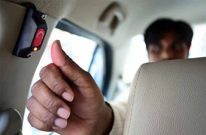 10 लाख वाहनों में लगेगा पैनिक बटन, अब यात्री वाहन की निगरानी करेंगे परिवहन विभाग 1 panic button 10 लाख वाहनों में लगेगा पैनिक बटन, अब यात्री वाहन की निगरानी करेंगे परिवहन विभाग