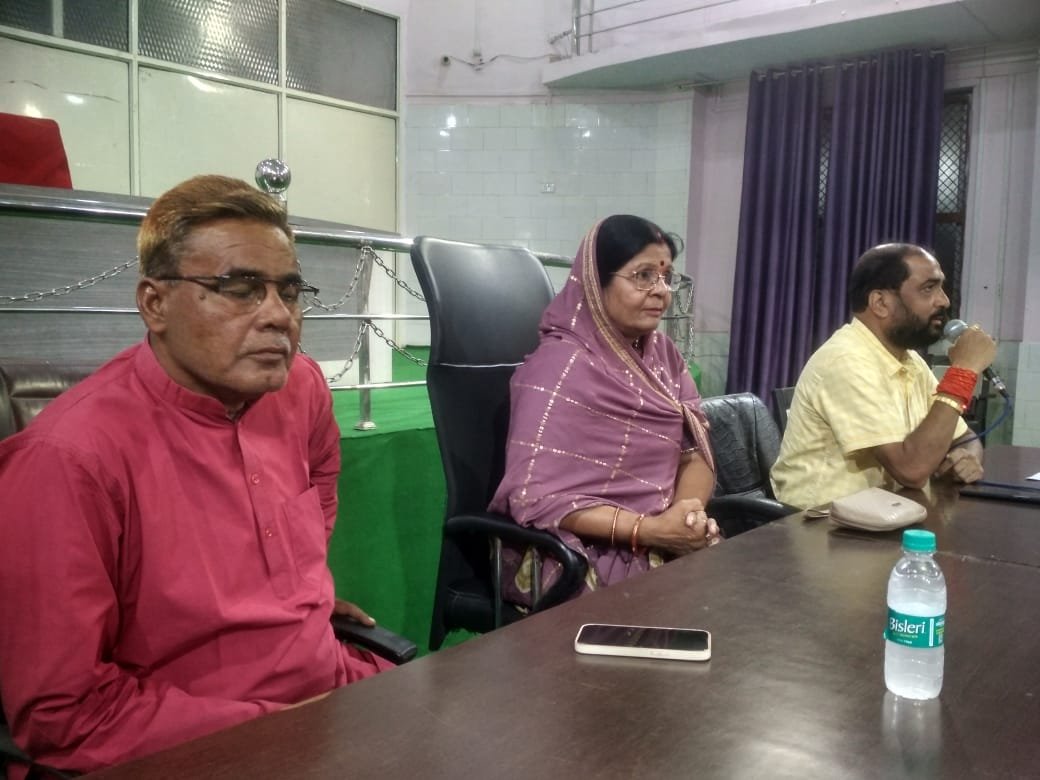 प्रथम गौरव दिवस में हर व्यक्ति जुड़े, तनमन से सहयोग प्रदान करें - महापौर 1 1 11 प्रथम गौरव दिवस में हर व्यक्ति जुड़े, तनमन से सहयोग प्रदान करें - महापौर
