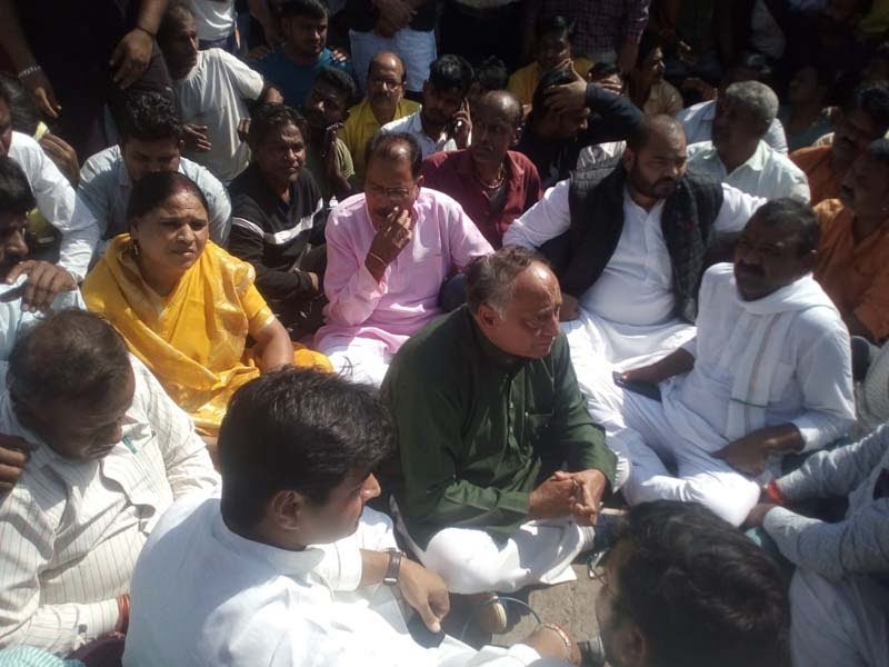 Guna News : चांचौड़ा में नाबालिग छात्रा का अपहरण कर गैंगरेप, तीन घंटे धरना-चक्काजाम 2 Guna News