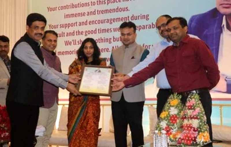 Pandhurna News : कलेक्टर का स्थानांतरण पर वेलकम और बिदाई, स्वागत समारोह का आयोजन 1 padurna co Pandhurna News : कलेक्टर का स्थानांतरण पर वेलकम और बिदाई, स्वागत समारोह का आयोजन