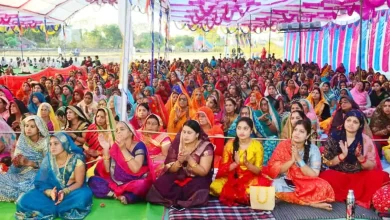 silwani katha Silwani News : श्री ब्रह्मचारी जी बोले - संत, भक्त और ब्राह्मण का कभी भी अपमान नहीं करना चाहिए