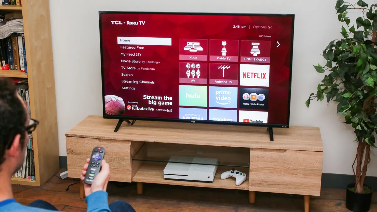 मोबाइल से भी सस्ते दाम में 43 इंच का स्मार्ट TV, RelianceDigital पर Amazing Sell Offer 1 43-inch-tv