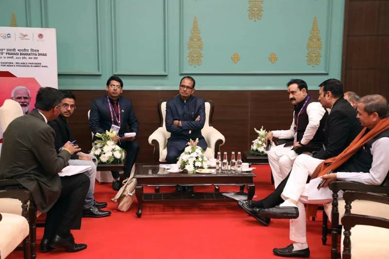 Live Updates Pravasi Bharatiya Sammelan 2 LIVE Indore Pravasi Bharatiya Sammelan 2023: मंत्री अनुराग और CM शिवराज ने प्रवासियों को निवेश के लिए किया आमंत्रित