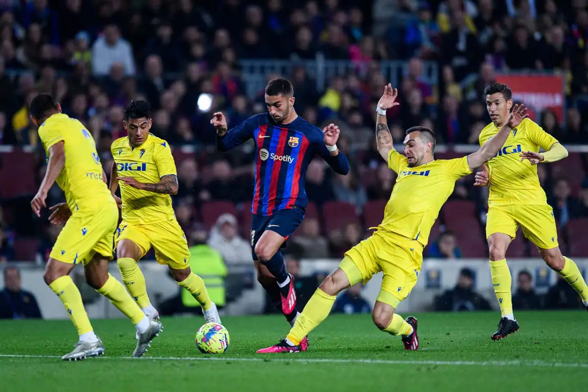 La Liga Football League : बार्सीलोना ने केडिज को 2-0 से हराया 1 La liga League
