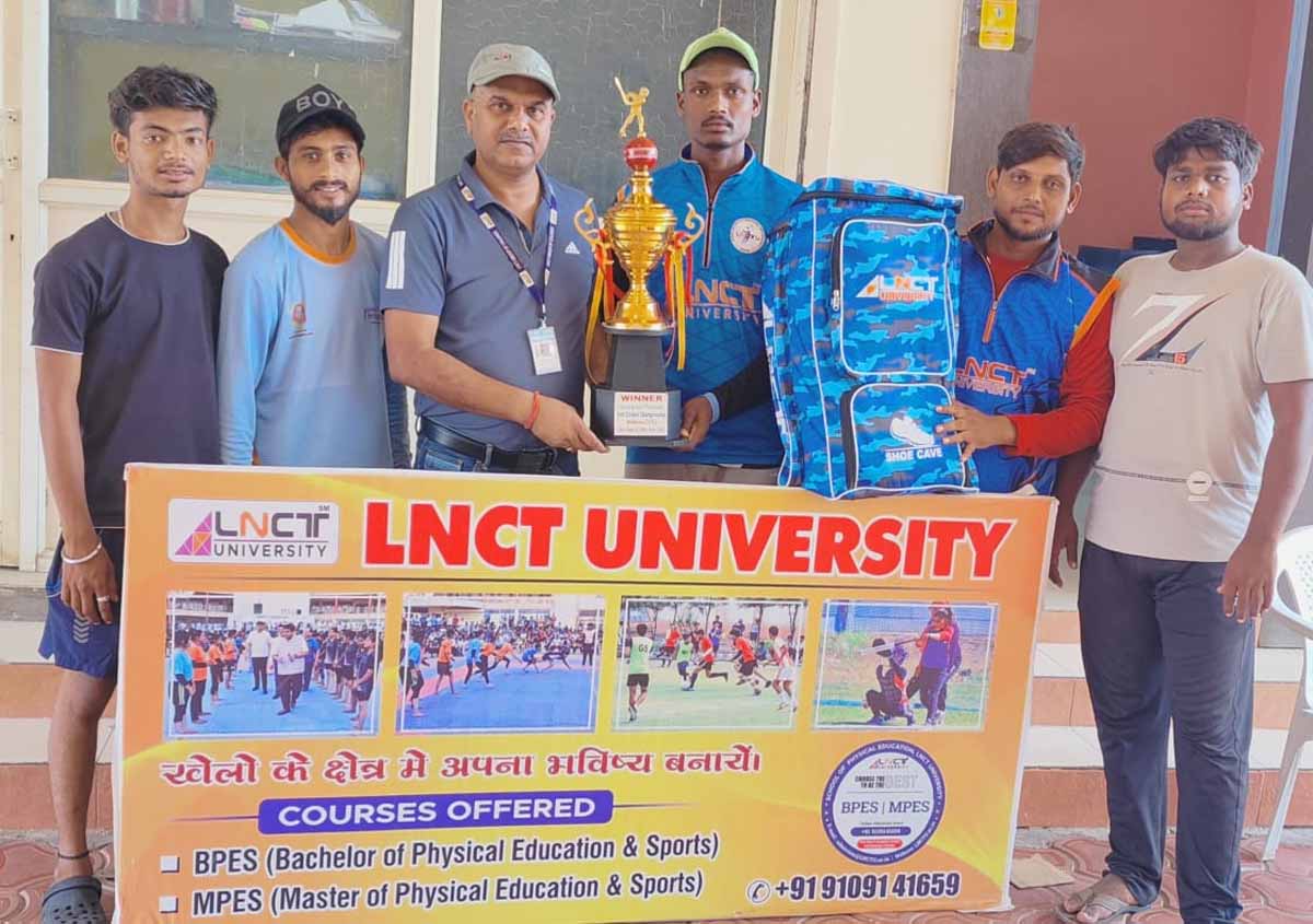 Bhopal Sports News: सीनियर नेशनल सॉफ्ट क्रिकेट प्रतियोगिता में LNCT के खिलाड़ियों का शानदार प्रदर्शन, MP बनी विजेता 1 sports Bhopal Sports News: सीनियर नेशनल सॉफ्ट क्रिकेट प्रतियोगिता में LNCT के खिलाड़ियों का शानदार प्रदर्शन, MP बनी विजेता