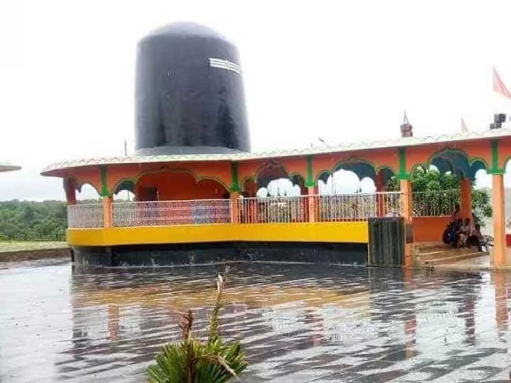 Ram Mandir: बस्तर के इस वाटरफॉल में श्रीराम ने स्थापित किया था शिवलिंग 1 Ram Mandir