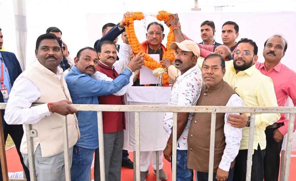 मुख्यमंत्री को अखिल भारतीय कुशवाहा महासभा के पदाधिकारियों ने दी नववर्ष की शुभकामनाएं 1 4 मुख्यमंत्री को अखिल भारतीय कुशवाहा महासभा के पदाधिकारियों ने दी नववर्ष की शुभकामनाएं