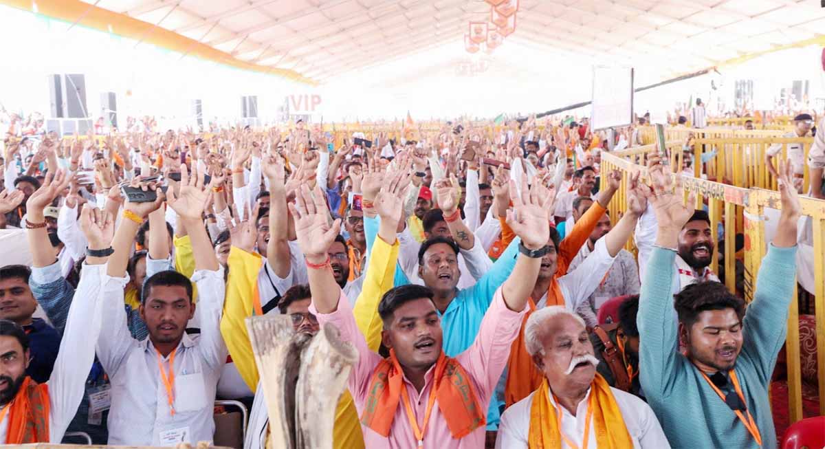 PM Modi Damoh3
