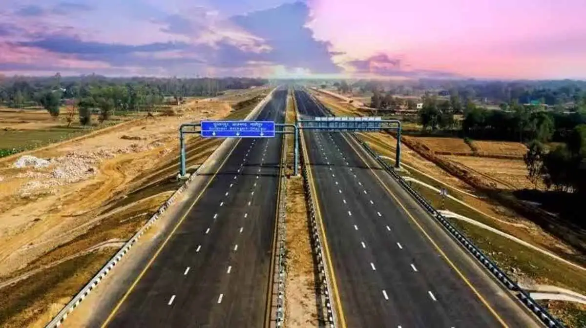 भारतमाला परियोजना में बनेगा 65000 KM सड़कों का जाल और आएगा 500000 करोड़ का खर्च 1 Bharat Mala Project