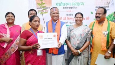 14 CG News: ‘एक पेड़ मां के नाम’ : मुख्यमंत्री विष्णुदेव साय ने जशपुर में किया पौधरोपण महाभियान का शुभारंभ