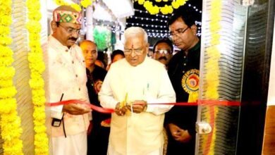 11A 1 राज्यपाल पटेल गुजराती समाज के गरबा महोत्सव में शामिल हुए