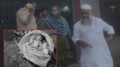 11A 15 नाबलिग पोती हुई प्रेग्नेंट तो घर में ही कराई डिलीवरी, पन्नी में लपेटकर फेंका नवजात
