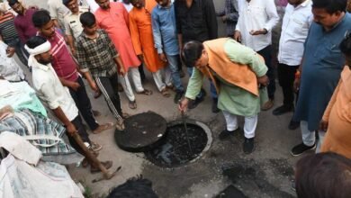 16A 1 अभियान के तीसरे दिन उपनगर ग्वालियर की विभिन्न बस्तियों में पहुँचे ऊर्जा मंत्री तोमर