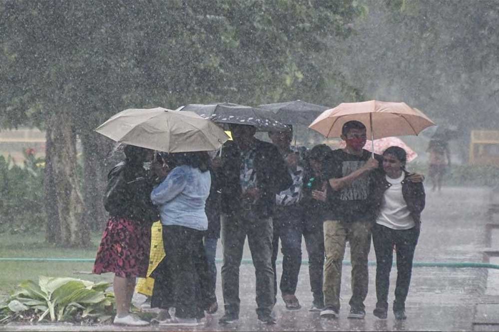 इंदौर, जबलपुर, नर्मदापुरम संभाग के जिलों में आज बारिश केआसार, दो दिन बारिश का अलर्ट 1 21A 46 इंदौर, जबलपुर, नर्मदापुरम संभाग के जिलों में आज बारिश केआसार, दो दिन बारिश का अलर्ट