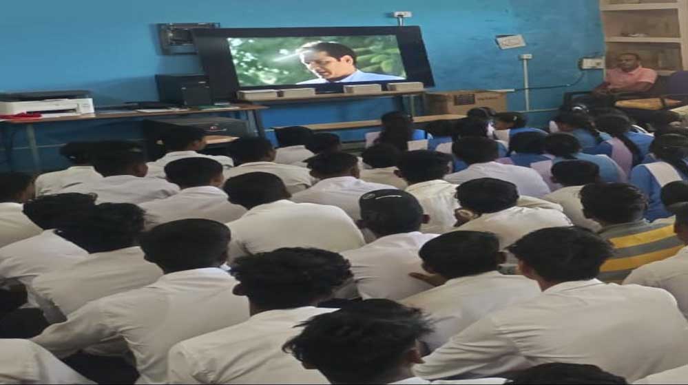 शासकीय उच्चतर माध्यमिक विद्यालय ग्राम लपटा थाना जैतहरी में आयोजित किया गया ट्रेफिक अवेयरनेस कार्यक्रम 1 25A 129 शासकीय उच्चतर माध्यमिक विद्यालय ग्राम लपटा थाना जैतहरी में आयोजित किया गया ट्रेफिक अवेयरनेस कार्यक्रम