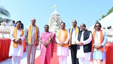 26 A 29 राष्ट्रपति श्रीमती द्रौपदी मुर्मु ने देशवासियों के सुख-समृद्धि और निरंतर प्रगति के लिए आशीर्वाद मांगा