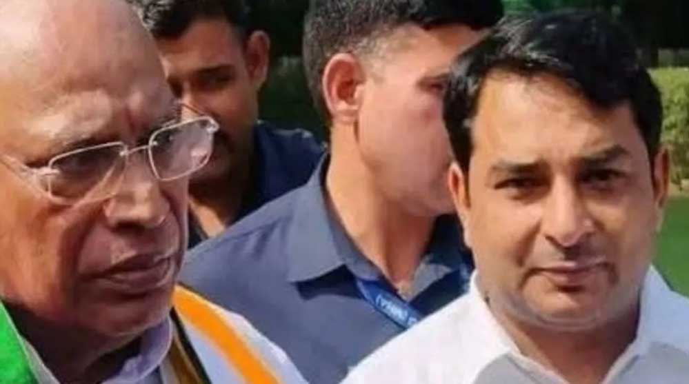 26 A 64 नरेश मीणा ने बढ़ाई कांग्रेस की टेंशन? इस सीट से दाखिल किया नामांकन