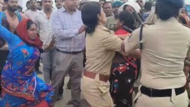 26 A 8 छत्तीसगढ़ में बलरामपुर में हिरासत में युवक की मौत पर बवाल, भीड़ का थाने पर हमला; महिला ASP घायल