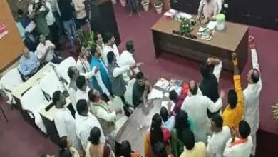 28 हंगामे की भेंट चढ़ गया निगम की सामान्य सभा