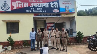 28A 42 खरगापुर पुलिस ने सात साल से फरार ईनामी वारंटी अपराधियों को किया गिरफ्तार
