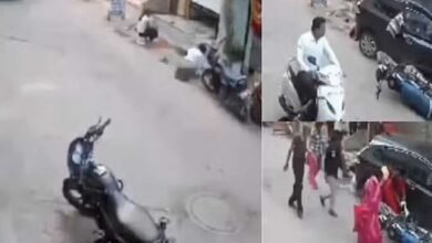 29A 44 इंदौर में रंगोली बना रही दो लड़कियों को कार ने कुचला, चीख-पुकार वाला वीडियो वायरल