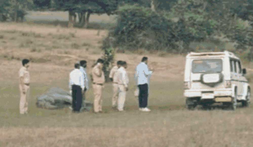 बांधवगढ़ टाइगर रिजर्व में हाथियों पर टूटा कहर, 24 घंटे में 7 ने तोड़ा दम, 3 की हालत अभी भी खराब, वन मंत्री ने दिए SIT जांच के आदेश 1 30A 42 बांधवगढ़ टाइगर रिजर्व में हाथियों पर टूटा कहर, 24 घंटे में 7 ने तोड़ा दम, 3 की हालत अभी भी खराब, वन मंत्री ने दिए SIT जांच के आदेश