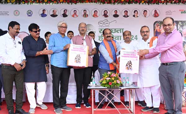 स्वच्छता अभियान जन आंदोलन के रूप में बढ़ रहा : साव 1 31 स्वच्छता अभियान जन आंदोलन के रूप में बढ़ रहा : साव